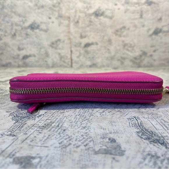 Fossil 'Sydney' Zip Around Phone Wallet - Picture 6 of 12